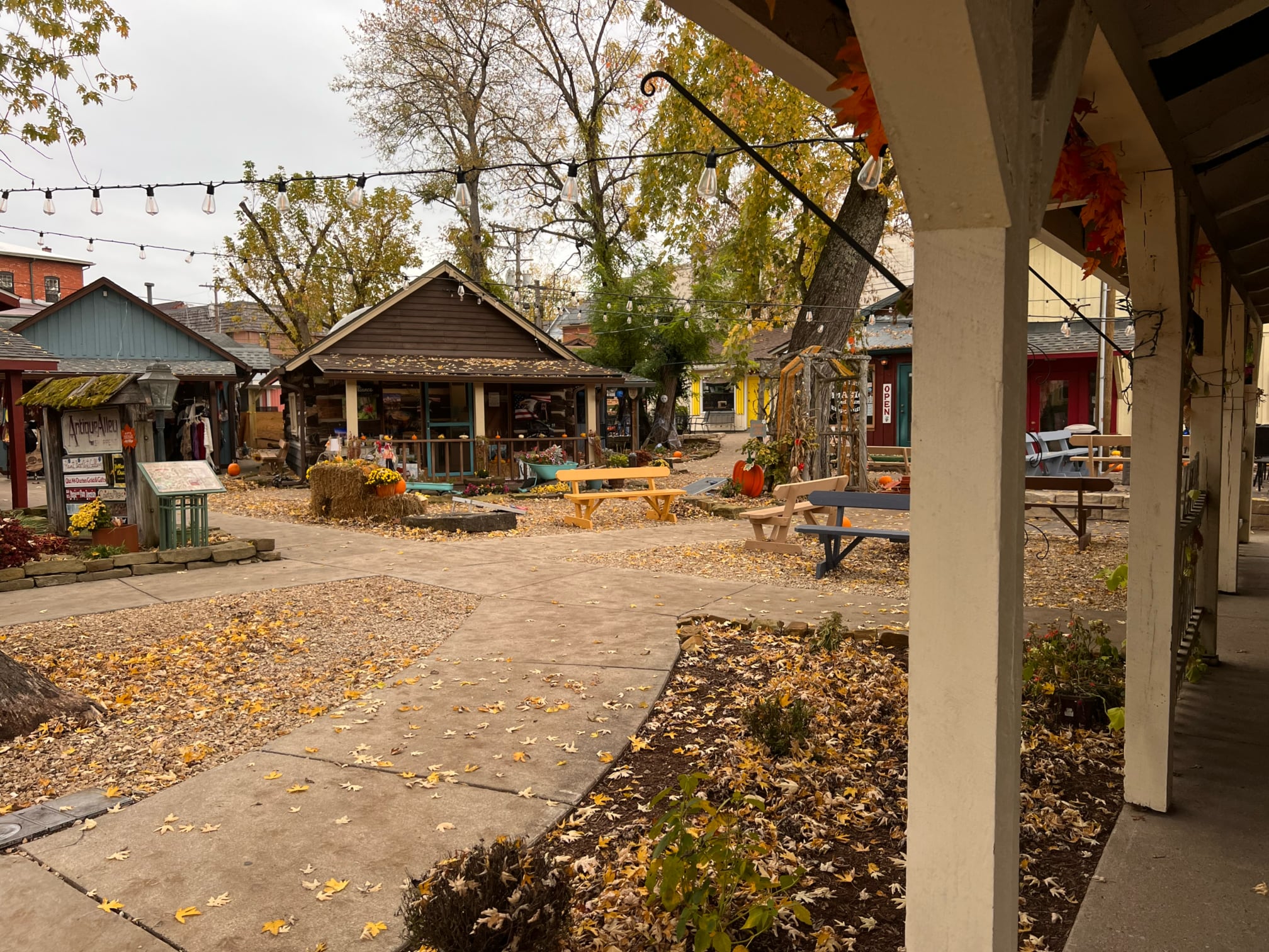 Insiders Guide to Nashville Indiana Hotels