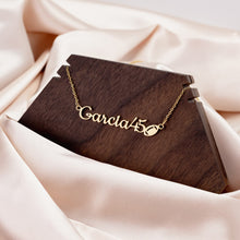 Load image into Gallery viewer, Sports_Mom_Necklace_Mockups_File.jpg_15729656
